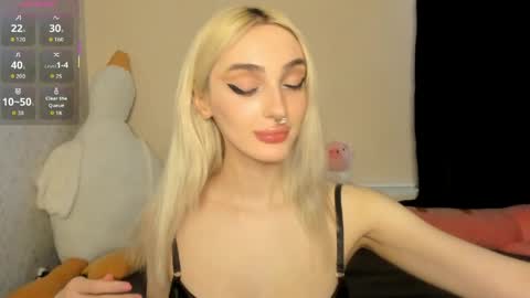 Chloe online show from 04-08-26, 11:54