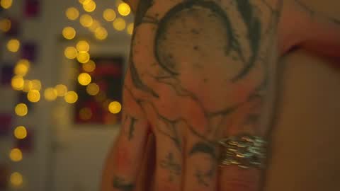 Snapshot of succubus_66 chatting on 02-02-25, 12:02 succubus_66 online show from 02-02-25, 12:02