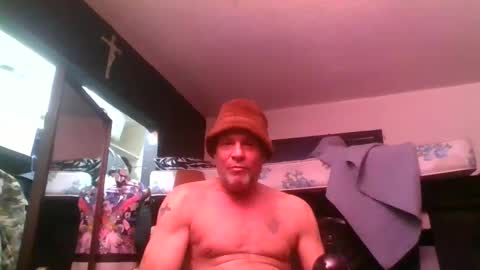 SUCKITU812 online show from 12-26-24, 09:44