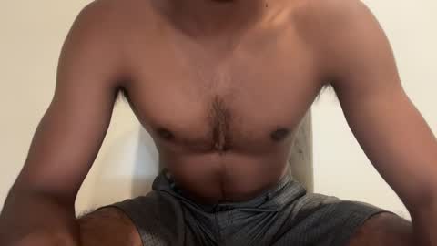 Snapshot of suckmiiiii chatting on 02-16-26, 11:39 Allyours online show from 02-16-26, 11:39