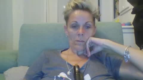 Snapshot of sucrette5629 chatting on 04-28-26, 08:03 sucrette5629 online show from 04-28-26, 08:03