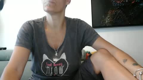 Snapshot of sucrette5629 chatting on 05-01-26, 08:52 sucrette5629 online show from 05-01-26, 08:52