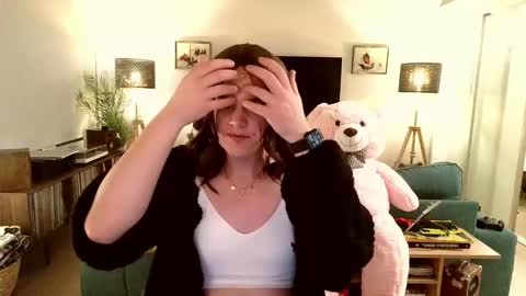 SaraXSX online show from 02-18-25, 05:42