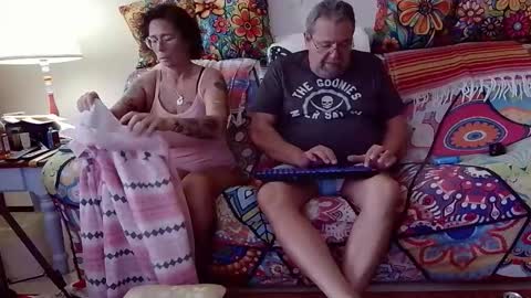 suenixon online show from 02-04-26, 03:51