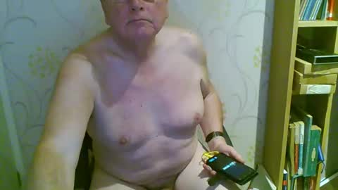 suffolkboy4 online show from 03-03-26, 09:10