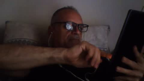 Snapshot of sugar1971 chatting on 02-20-26, 09:21 paolo online show from 02-20-26, 09:21
