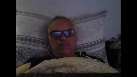 Snapshot of sugar1971 chatting on 03-02-26, 06:47 paolo online show from 03-02-26, 06:47