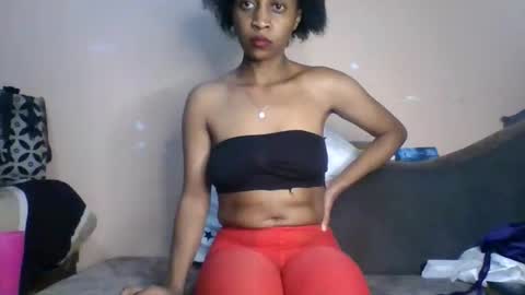 Snapshot of sugar_lace chatting on 05-01-26, 09:41 sugar online show from 05-01-26, 09:41