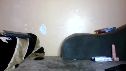 Snapshot of sugar_lace chatting on 06-08-26, 01:28 sugar online show from 06-08-26, 01:28