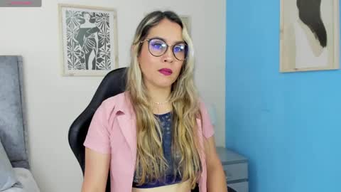 sugar_milff online show from 05-25-26, 01:06