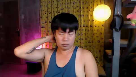 Niko online show from 11-13-25, 05:23