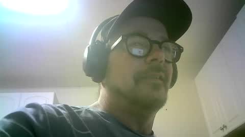 Snapshot of sugarbear66 chatting on 07-12-26, 11:40 Teddybear Richard online show from 07-12-26, 11:40