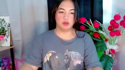 Snapshot of sugarbelle_ chatting on 12-22-25, 09:17 belle online show from 12-22-25, 09:17