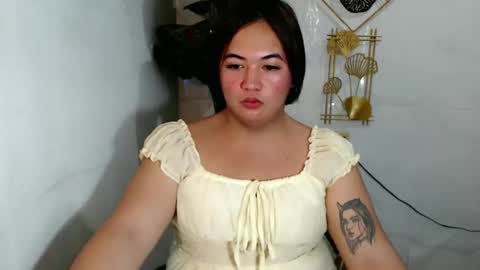 Snapshot of sugarbelle_ chatting on 03-27-26, 02:28 belle online show from 03-27-26, 02:28