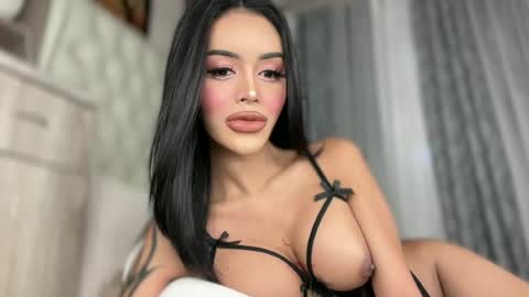 Snapshot of sugarhoneysw8 chatting on 07-05-26, 03:13 Jess online show from 07-05-26, 03:13