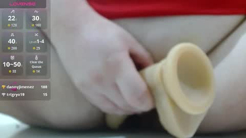 kira online show from 09-26-25, 10:41