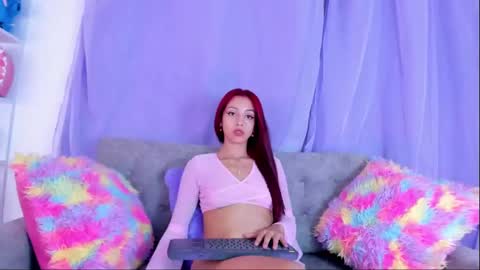 sofii online show from 10-24-25, 10:17