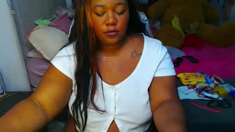 Cami   Back in 2 hours online show from 02-24-25, 09:21