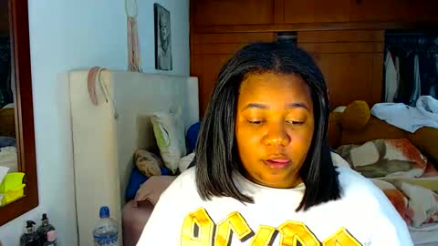 Cami   Back in 2 hours online show from 09-17-25, 04:25