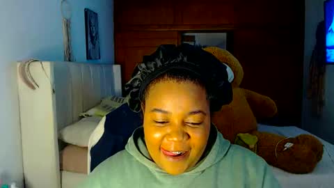 Cami   Back in 2 hours online show from 04-08-26, 06:46