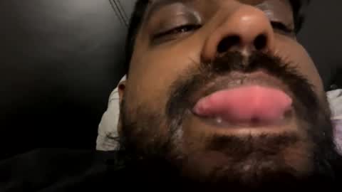 Snapshot of suggnight chatting on 02-20-25, 02:51 Let me be your knight that saves you online show from 02-20-25, 02:51