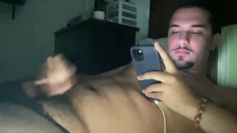 Snapshot of sugxr333xoxo chatting on 10-23-25, 04:23 john. online show from 10-23-25, 04:23