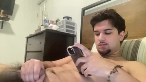 Snapshot of sugxr333xoxo chatting on 12-04-25, 07:33 john. online show from 12-04-25, 07:33