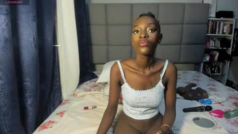 suhaila_suu online show from 03-03-26, 02:18