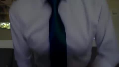 Snapshot of suit_elegant chatting on 09-12-25, 10:37 Suit tie horny online show from 09-12-25, 10:37