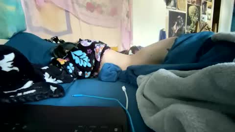 Suki online show from 05-03-26, 04:13