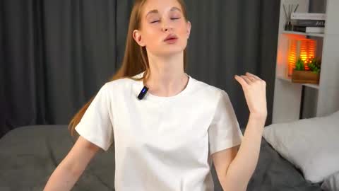 Ilona online show from 10-28-25, 07:45