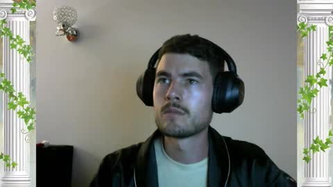 The Sultan online show from 12-23-25, 03:15