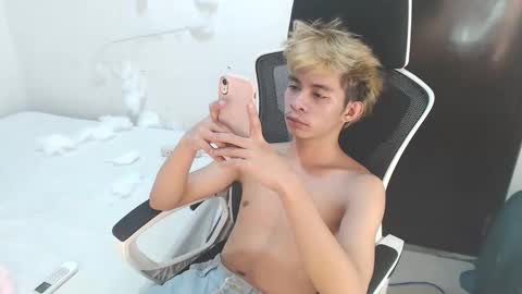 sultry_charls online show from 11-01-25, 02:19