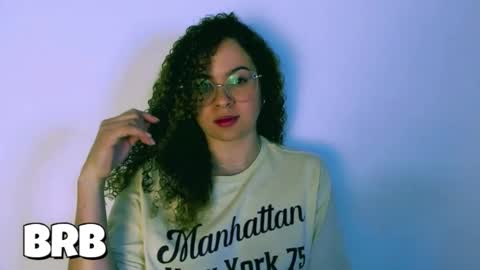 Snapshot of sultrysecrets_ chatting on 09-19-25, 07:36 Ann online show from 09-19-25, 07:36