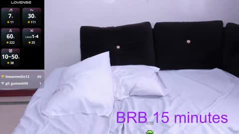 Snapshot of sumeragi_cat chatting on 01-09-25, 07:18 Nicolle  online show from 01-09-25, 07:18