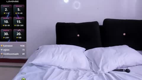 Snapshot of sumeragi_cat chatting on 02-09-25, 06:16 Nicolle  online show from 02-09-25, 06:16