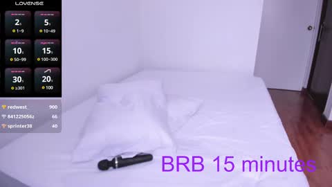 Snapshot of sumeragi_cat chatting on 02-23-25, 06:12 Nicolle  online show from 02-23-25, 06:12