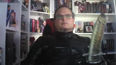 Snapshot of sumisolatex chatting on 10-20-25, 02:17 Sumisolatex online show from 10-20-25, 02:17