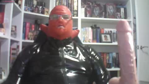 Snapshot of sumisolatex chatting on 12-04-25, 07:00 Sumisolatex online show from 12-04-25, 07:00