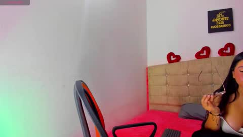 summer_girls01 online show from 11-08-25, 10:41