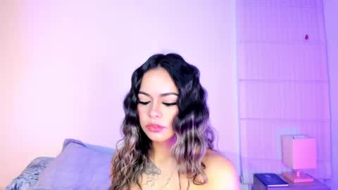 Snapshot of summer_holiday chatting on 12-12-24, 06:14 OnlyFans summer holiday online show from 12-12-24, 06:14