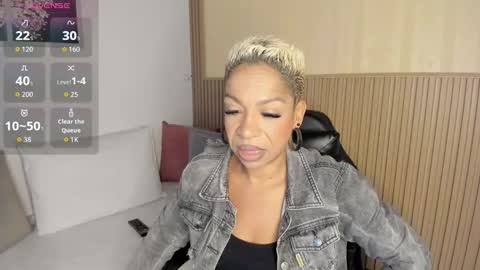 Summer online show from 11-24-25, 11:32