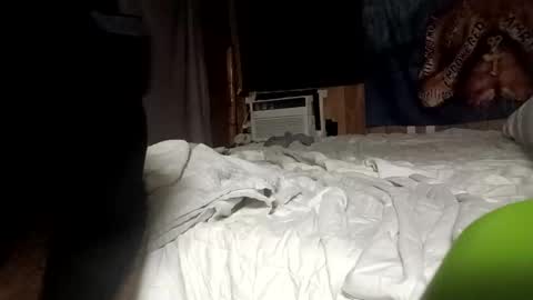 Summer Divine online show from 12-29-24, 03:44