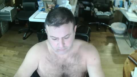 Snapshot of summerfun35 chatting on 12-24-24, 04:55 cincyguy online show from 12-24-24, 04:55