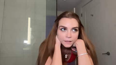Snapshot of summergracexxx chatting on 06-08-26, 04:35 Summer online show from 06-08-26, 04:35
