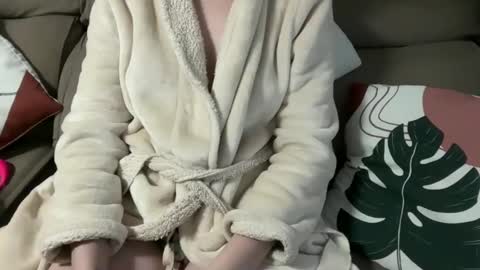 The real sugar baby  Sam Summer  online show from 10-18-25, 08:37