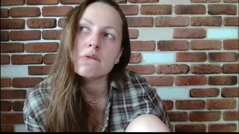 Snapshot of sun__shadow chatting on 05-29-26, 08:23 sun__shadow online show from 05-29-26, 08:23