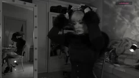 Miss Nelly online show from 02-07-26, 04:33