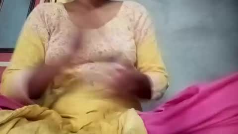 sunali_jain03 online show from 04-07-26, 02:34