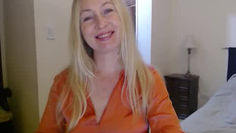 sunbrilliant online show from 05-24-26, 01:43